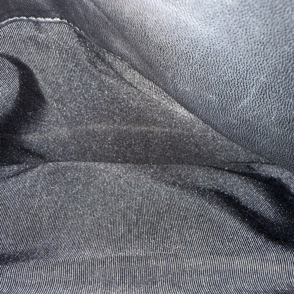 Badgley Mischka Super soft Black Quilted Shoulder Bag - Picture 11 of 13